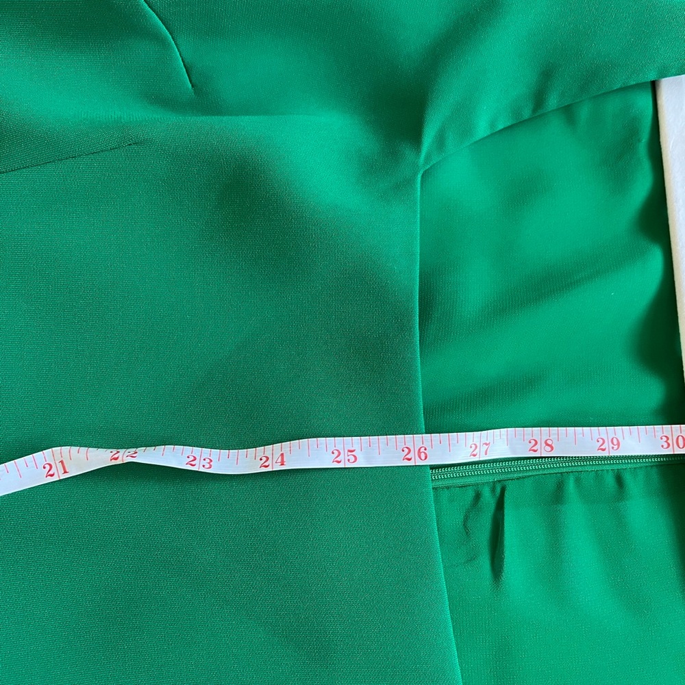 NWOT Bright green long sleeve dress - Picture 12 of 13